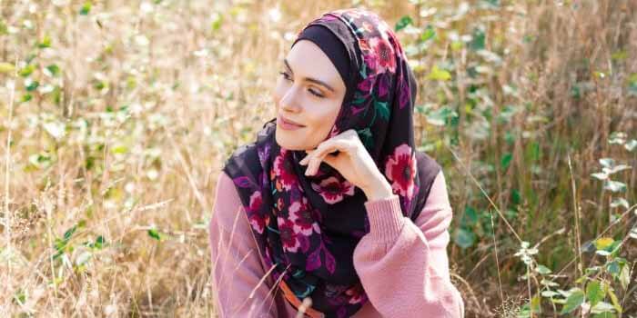 Top 3 Hijab Fabrics and How to Wash Them