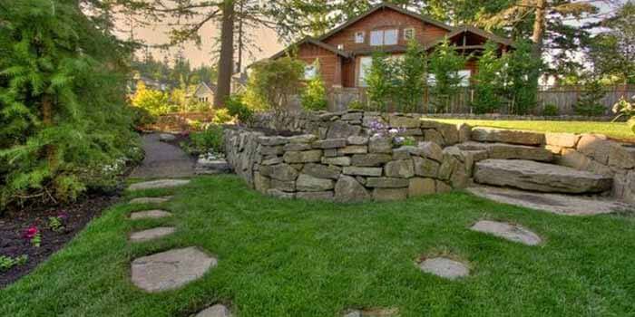 8 Landscaping Ideas That Will Transform Your Backyard