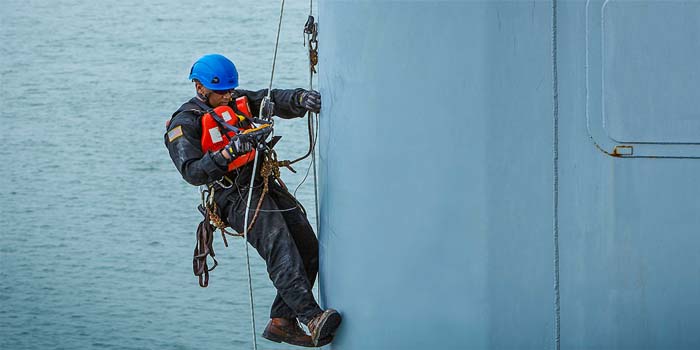 Benefits of Utilizing Rope Access in Sydney for Building Maintenance