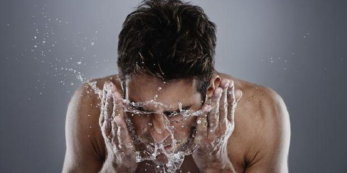 Tips for washing your face For Men