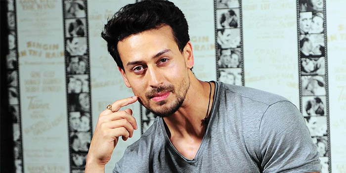 How to Meet Tiger Shroff In Person and Face to Face