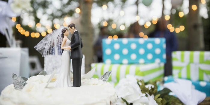 What to give at a wedding Ceremony to a Couple
