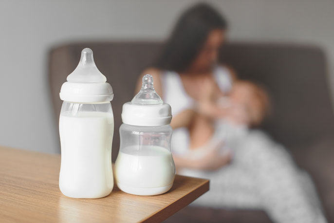 Buying Breast Milk? 5 Things You Need To Know About Donor Breast Milk
