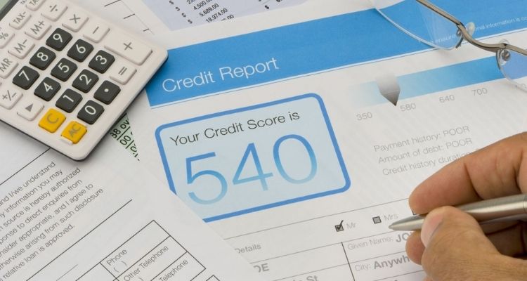 How Long Does a Late Payment Stay on Your Credit Report and How Does It Affect Your Score?